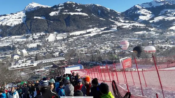 Poznej Rakousko s HERZ 4. – Sjezd v Kitzbuhelu - 80. ročník – tipy na cestu 