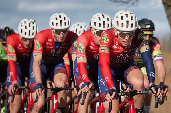 Začátek sezóny na jedničku!