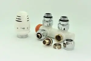 Set pro středové připojení těles - bílý / chrom